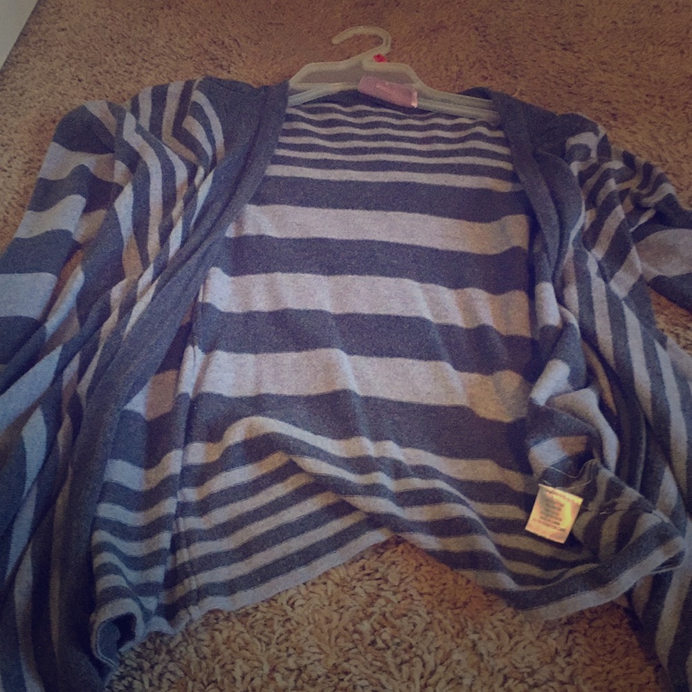 Flyaway cardigan❤️